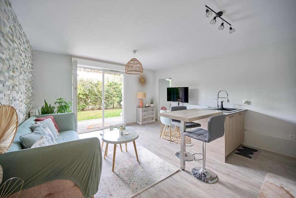 Apartmán Le Cocon Boheme Chic Sartrouville Exteriér fotografie